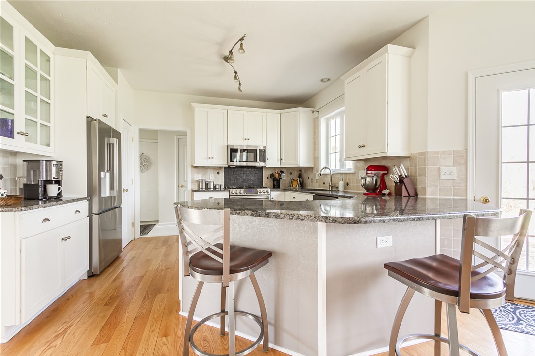 725 Rookery Way Walworth, NY 14502 - Photo 9 of 42