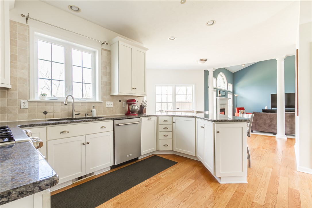 725 Rookery Way Walworth, NY 14502 - Photo 10 of 42