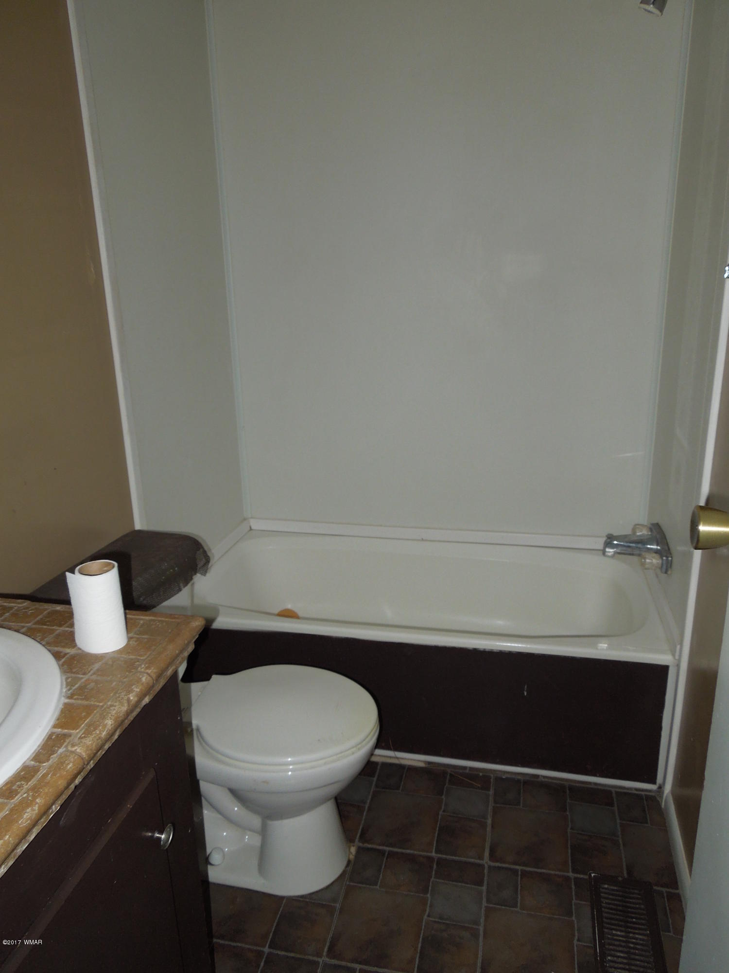 1169 East Garcia Springerville, AZ 85938 - Photo 7 of 11