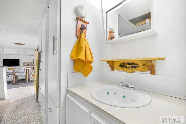 $165,000 | 209 Lakeview Drive, Irwin, ID 83428