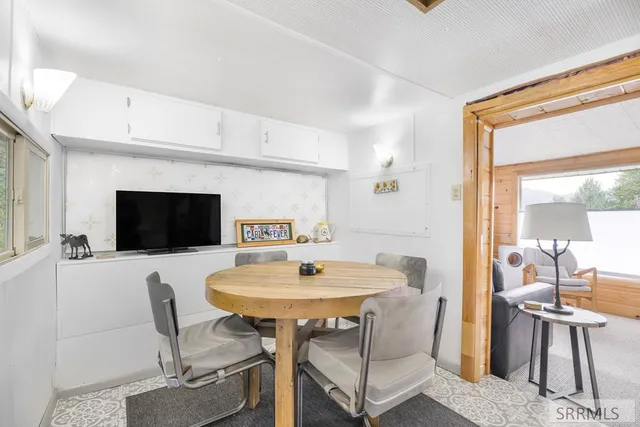 $165,000 | 209 Lakeview Drive, Irwin, ID 83428