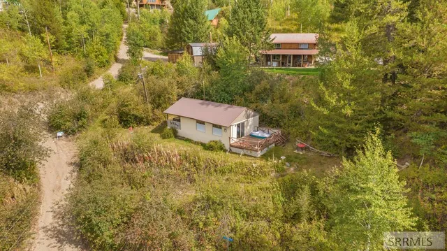 $165,000 | 209 Lakeview Drive, Irwin, ID 83428