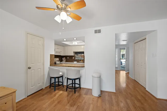 $162,000 | 14911 Wunderlich Road, Unit 1313, Houston, TX 77069