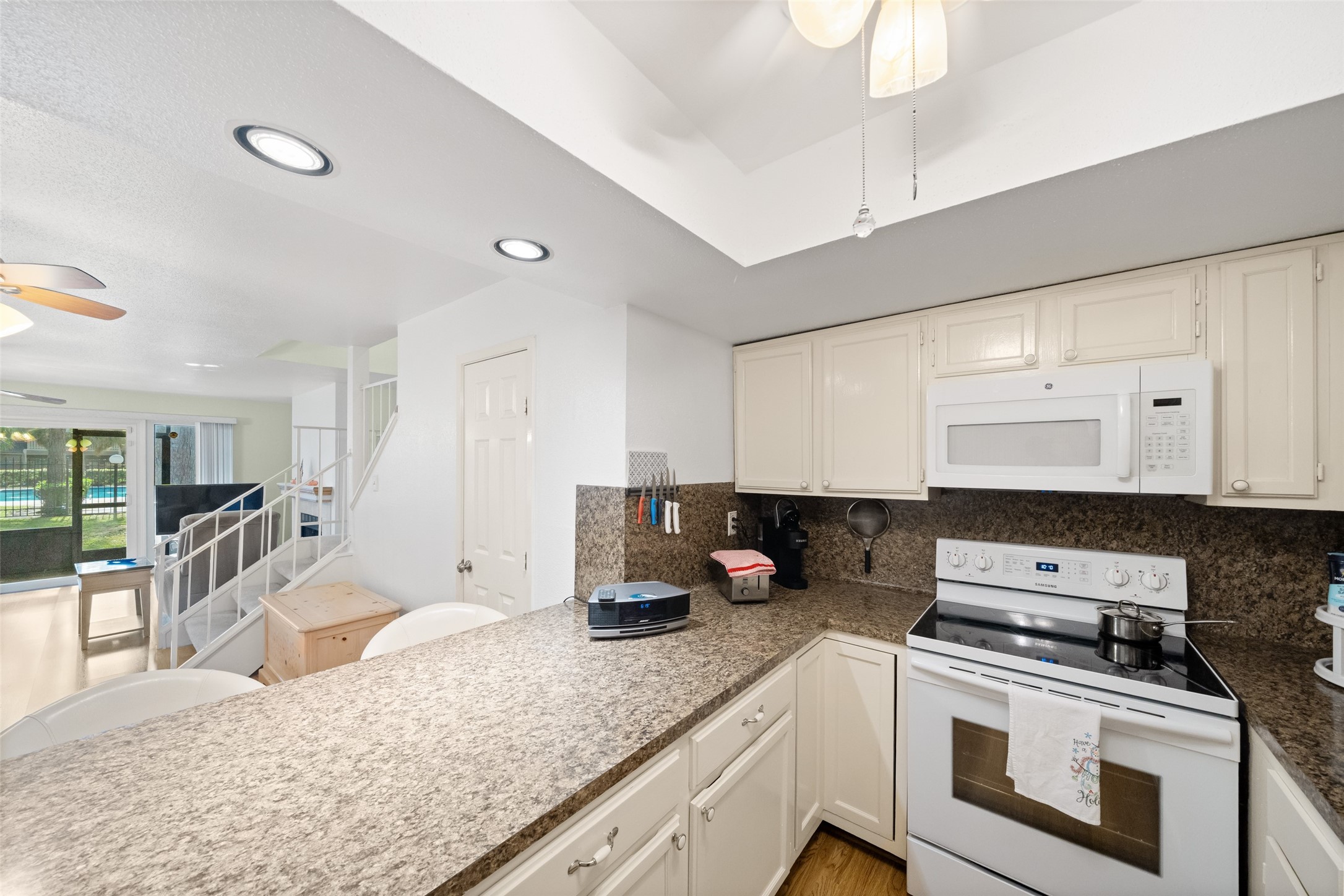 14911 Wunderlich Road, Unit 1313 Houston, TX 77069 - Photo 5 of 25