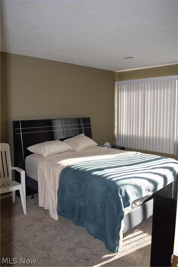 6640 Pearl Road, Unit 702 Cleveland, OH 44130 - Photo 9 of 12