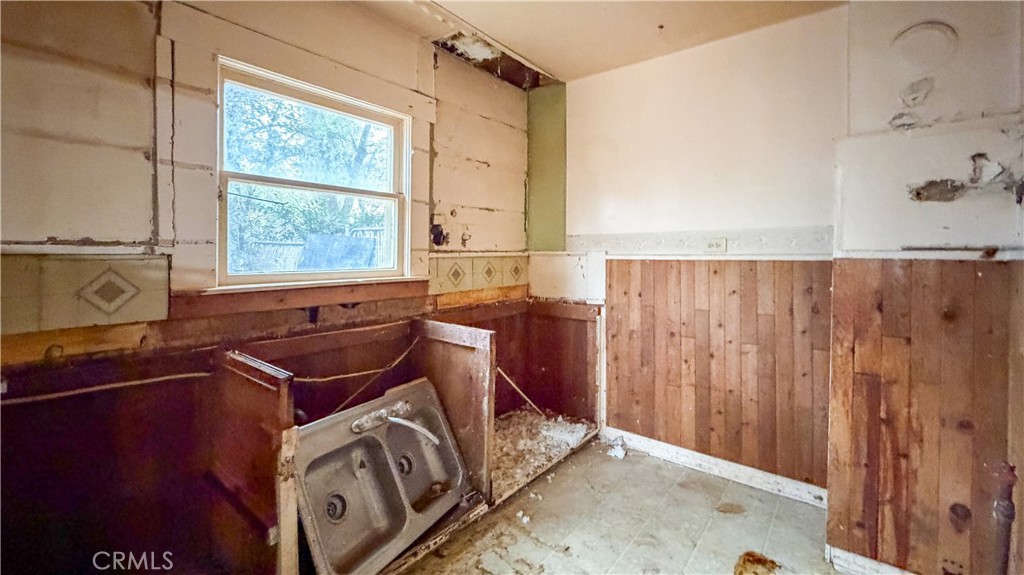 1418 Martin Street Chico, CA 95928 - Photo 13 of 35