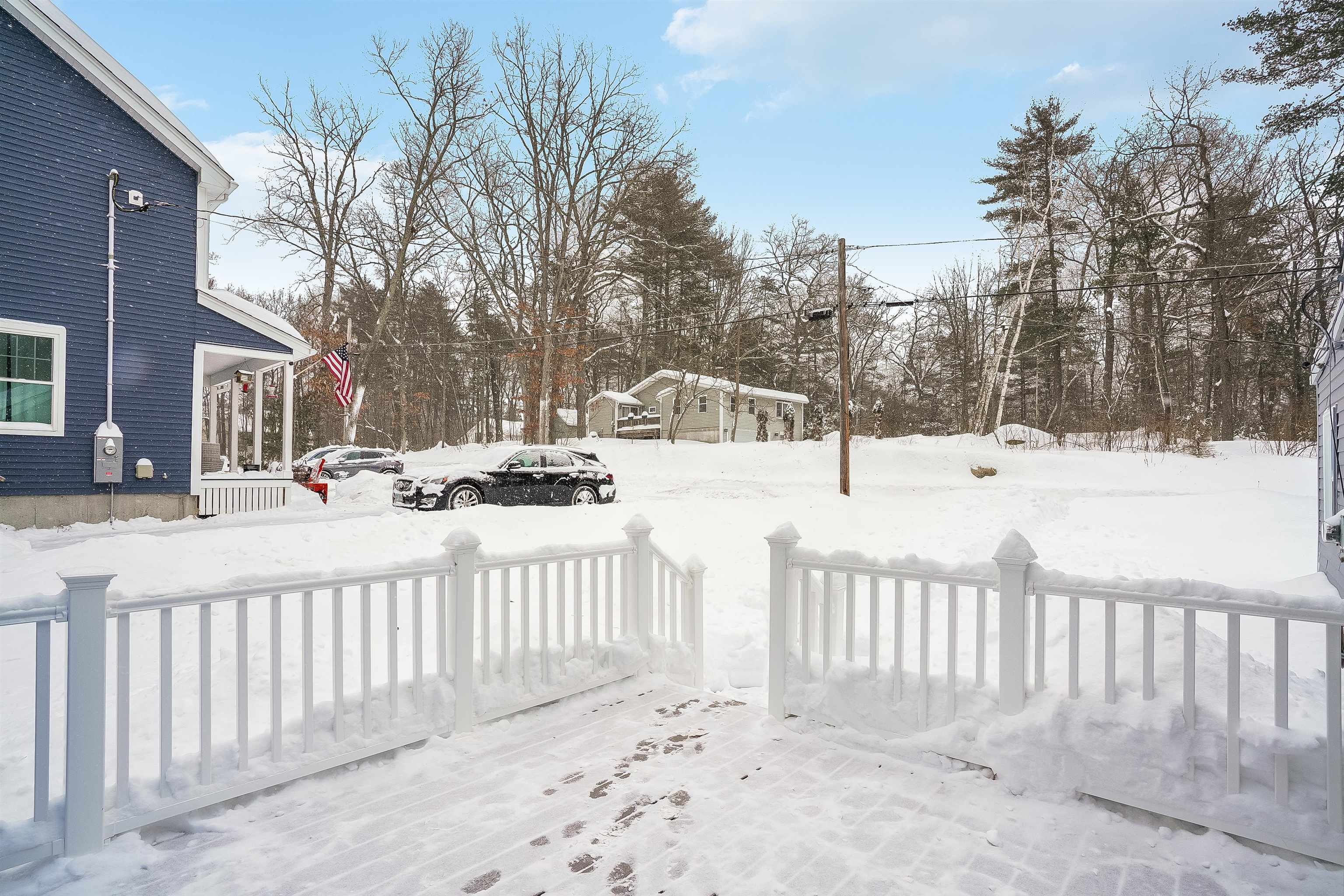 27 London Road Salem, NH 03079 - Photo 18 of 19