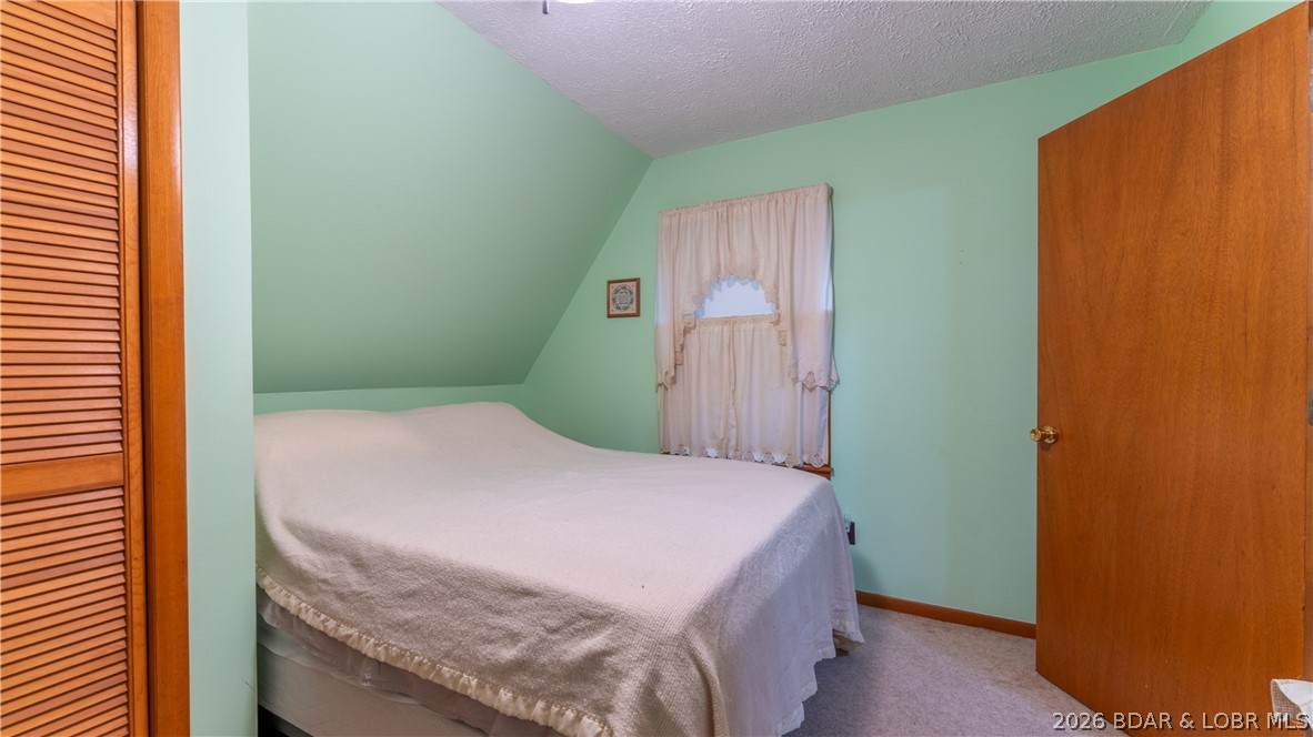 32031 Aurora Road Stover, MO 65078 - Photo 11 of 40 Gallery Image 11