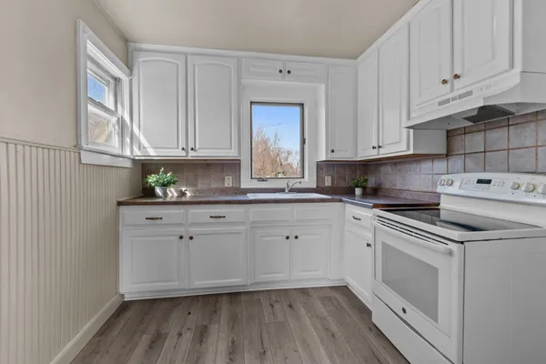 $150,000 | 311 Main Avenue, Kaukauna, WI 54130