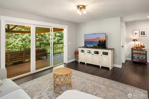 $1,360,000 | 20116 70th Avenue Southeast, Snohomish, WA 98296