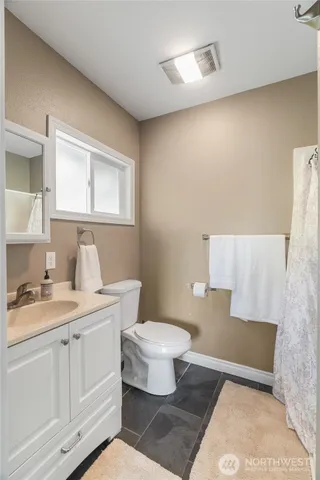 $355,000 | 513 2nd Street, Hoquiam, WA 98550