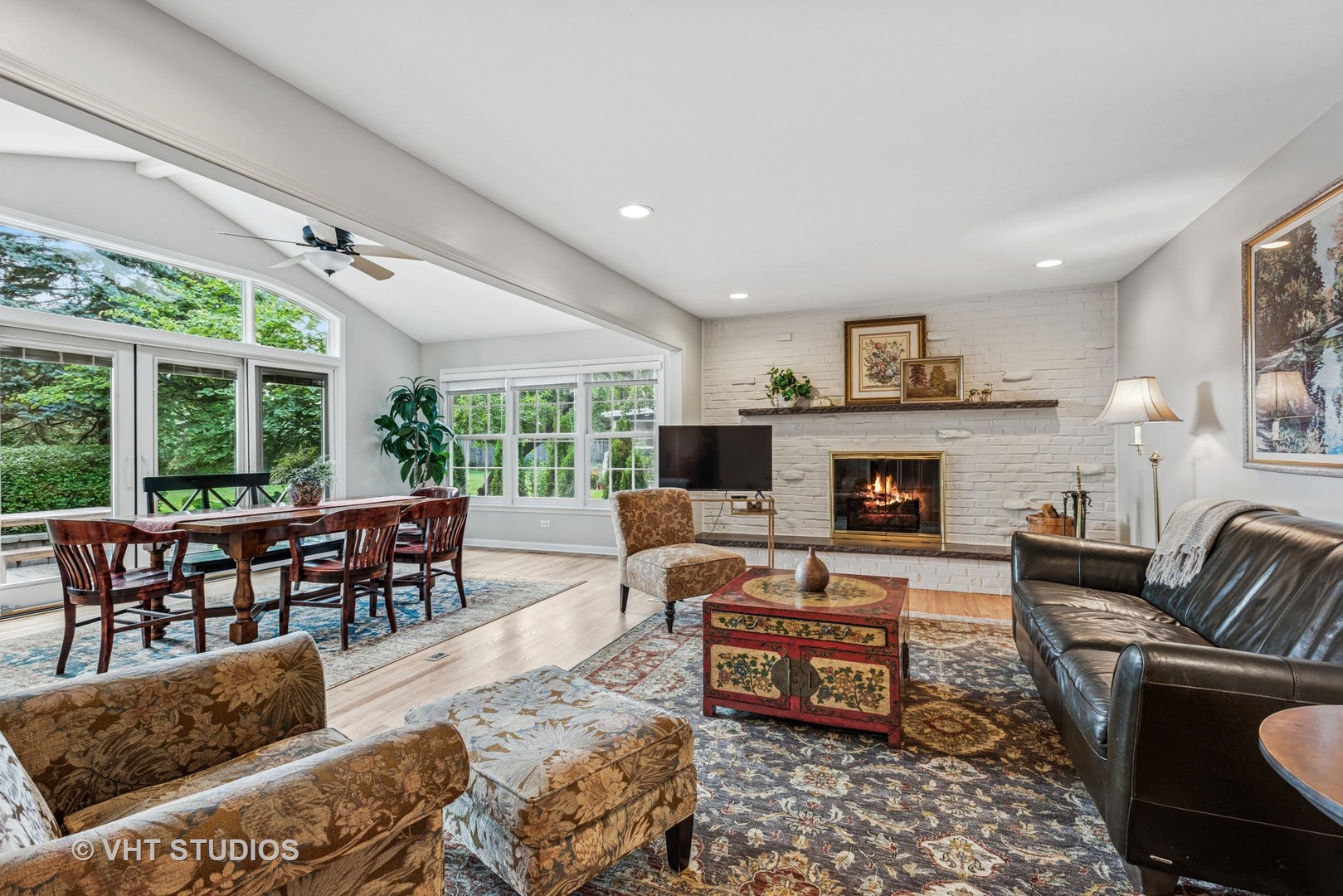 2S560 Seneca Drive Wheaton, IL 60189 - Photo 17 of 46