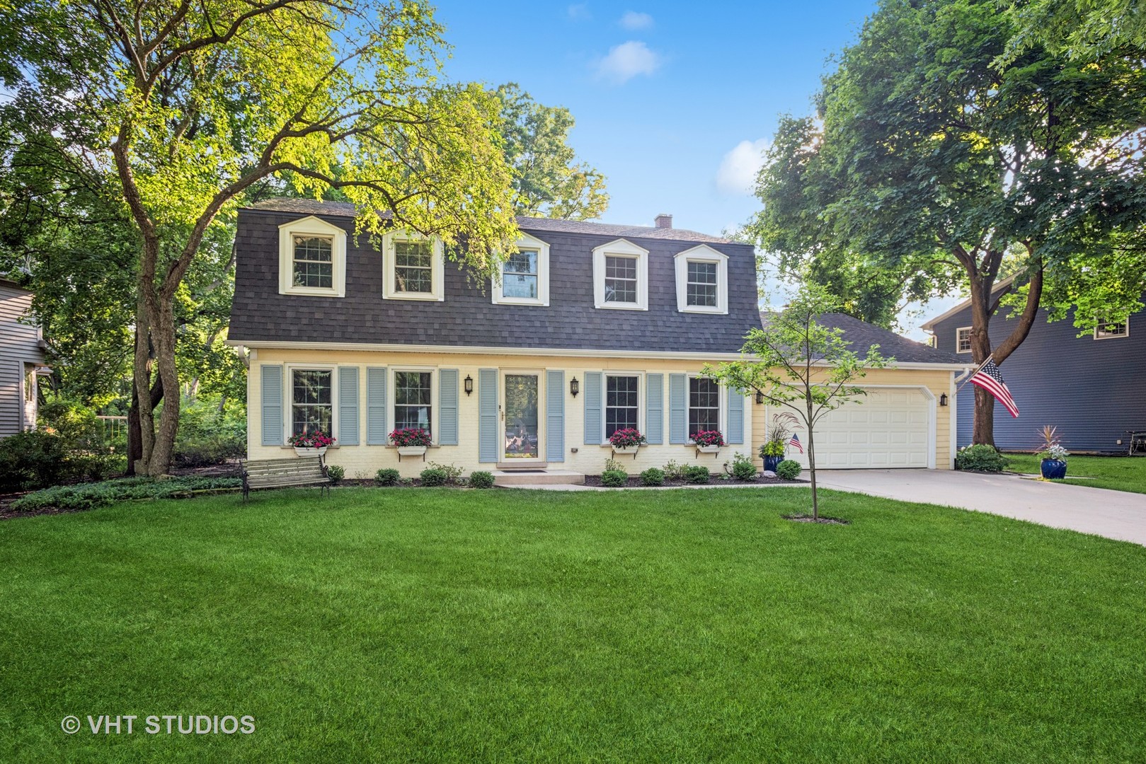 2S560 Seneca Drive Wheaton, IL 60189 - Photo 2 of 46