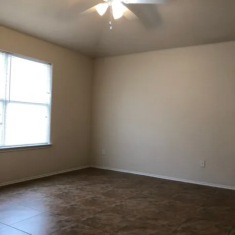 $1,750 | 19023 Yaupon Pass Drive, Cypress, TX 77433