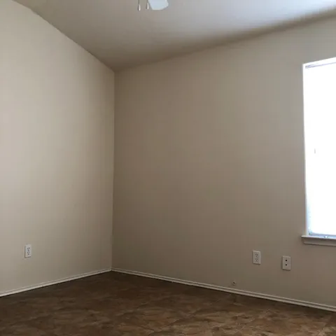 $1,750 | 19023 Yaupon Pass Drive, Cypress, TX 77433