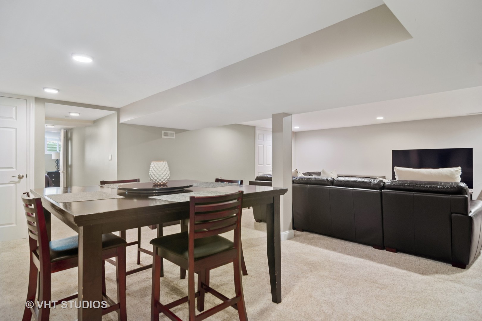 1603 Appleby Road Inverness, IL 60067 - Photo 28 of 44