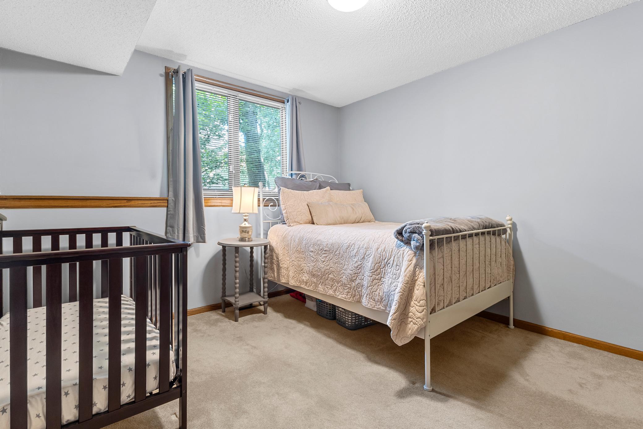 685 Stonewood Road Eagan, MN 55123 - Photo 35 of 44 Gallery Image 35