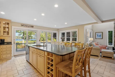 $1,995,000 | 14 Island View Drive, Moultonborough, NH 03254