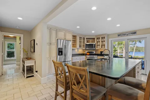 $1,995,000 | 14 Island View Drive, Moultonborough, NH 03254