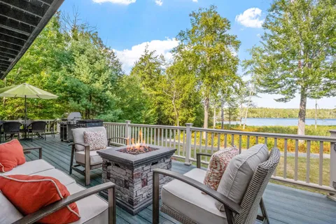 $1,995,000 | 14 Island View Drive, Moultonborough, NH 03254