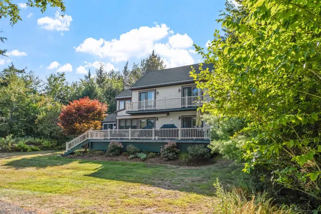 $1,995,000 | 14 Island View Drive, Moultonborough, NH 03254