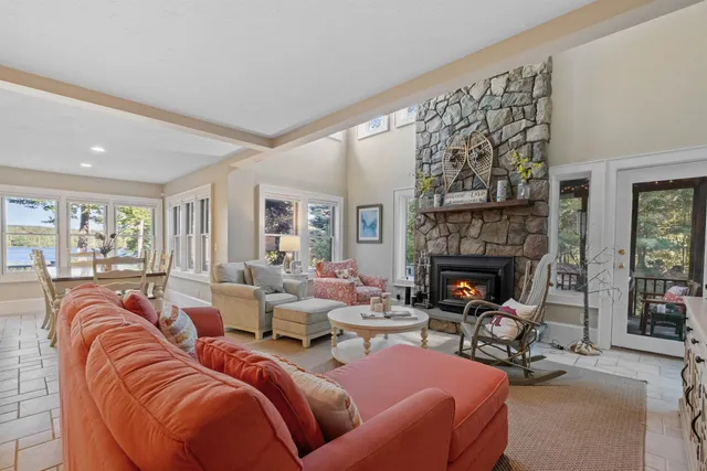$1,995,000 | 14 Island View Drive, Moultonborough, NH 03254
