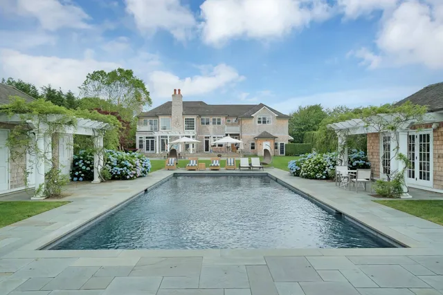 $200,000 | 25 Swans Neck Lane, Water Mill, NY 11976