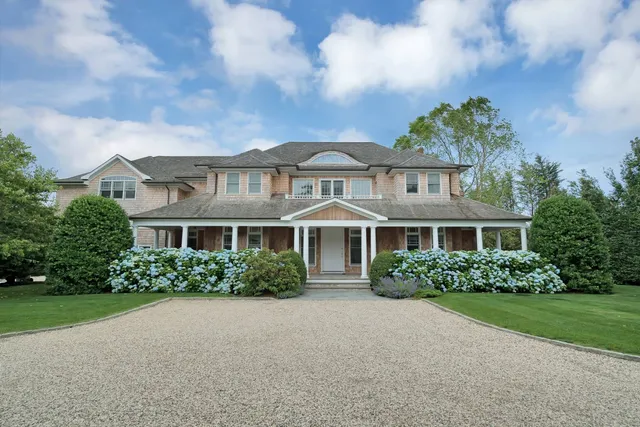 $200,000 | 25 Swans Neck Lane, Water Mill, NY 11976