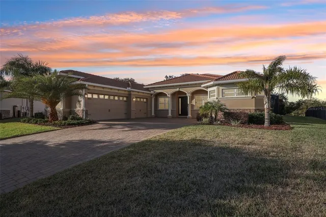 $770,000 | 8847 Fallen Oak Drive, Davenport, FL 33896