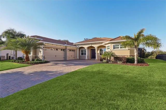 $770,000 | 8847 Fallen Oak Drive, Davenport, FL 33896