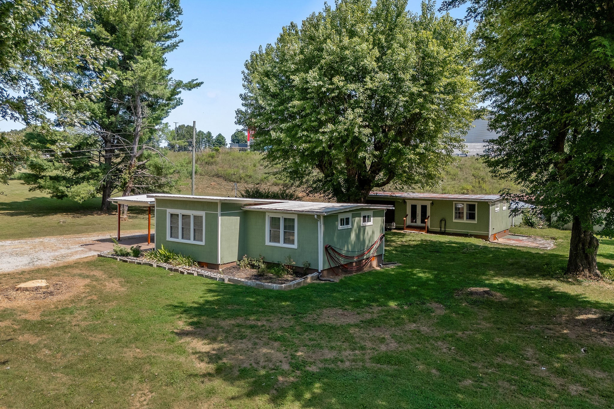 528 North Spring Street Sparta, TN 38583 - Photo 2 of 61 Gallery Image 2
