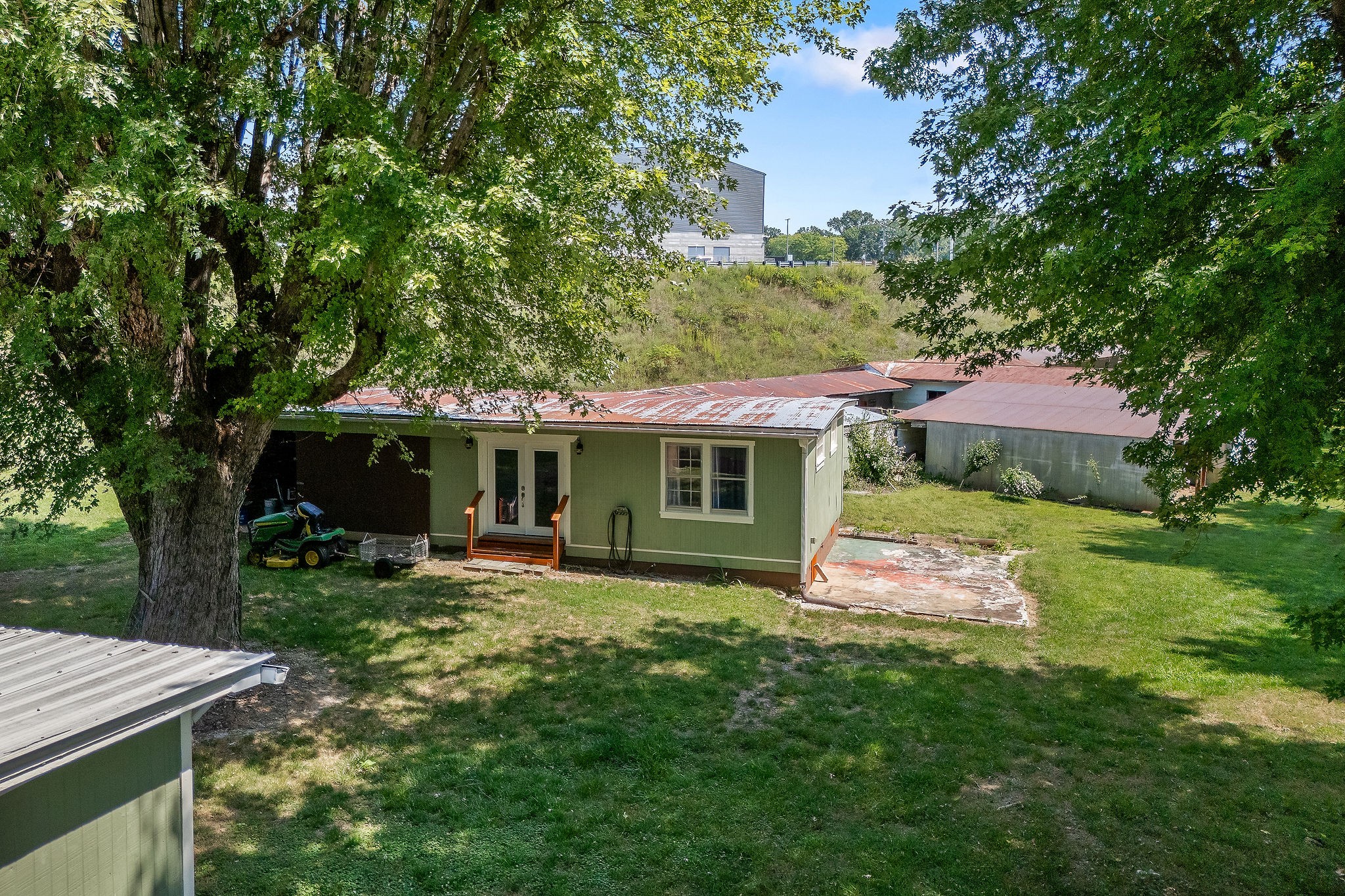528 North Spring Street Sparta, TN 38583 - Photo 3 of 61 Gallery Image 3