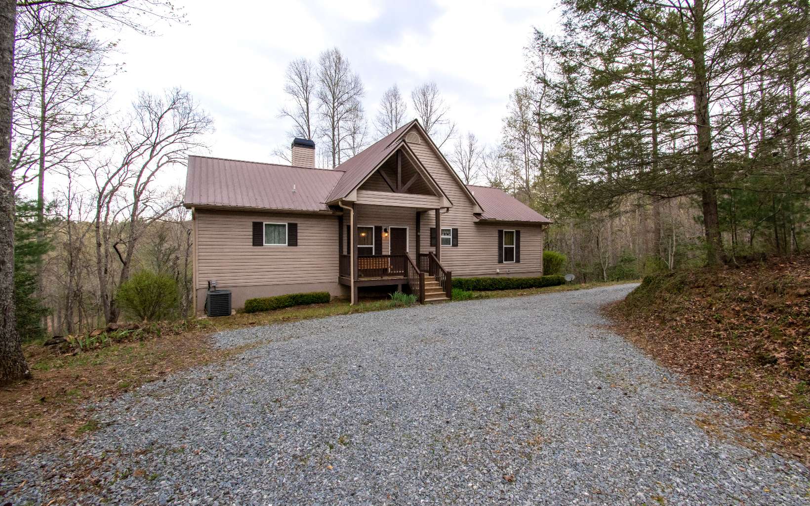 62 Timberline Road Murphy, NC 28906 - Photo 1 of 4 Main View
