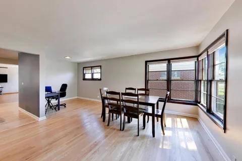 $524,999 | 479 North Elm Avenue, Elmhurst, IL 60126