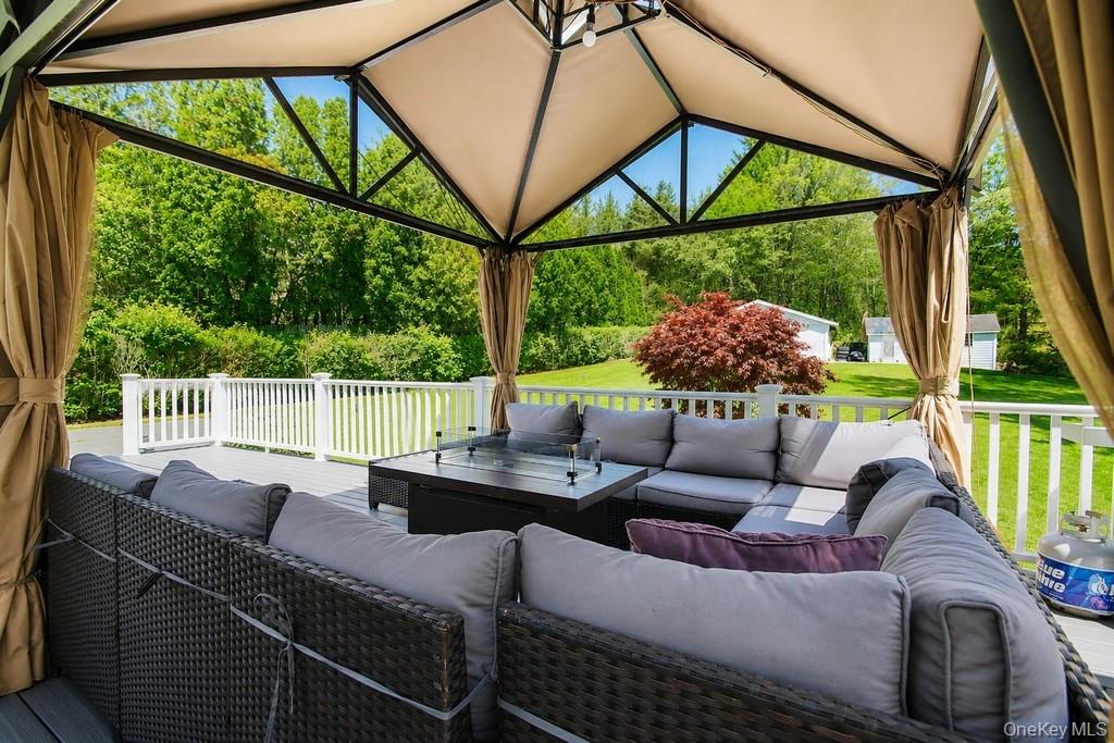 30 Granite Springs Road Granite Springs, NY 10527 - Photo 28 of 37 a view of a patio on the deck