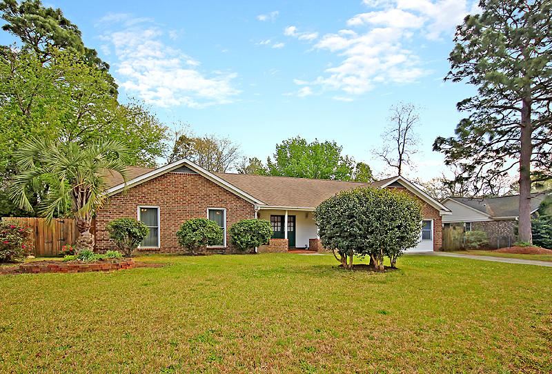 315 Longleaf Road Summerville, SC 29486 - Photo 3 of 29 IMG_4011-copy