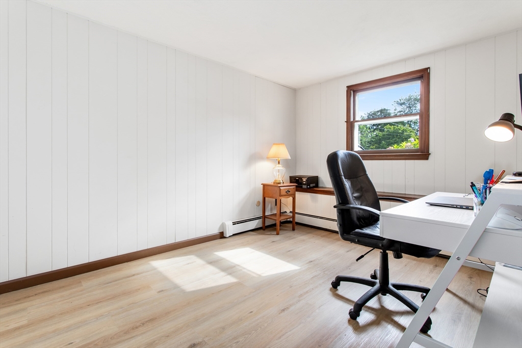9 Hemlock Road Reading, MA 01867 - Photo 26 of 42 a workspace with furniture and a window