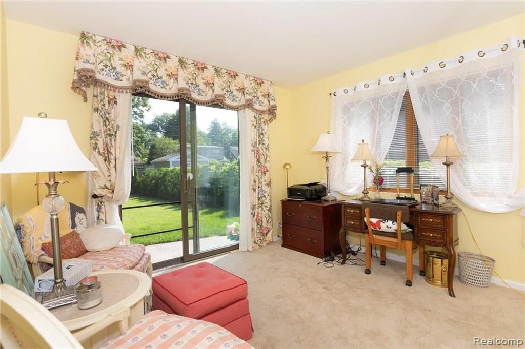 336 Stephens Road Grosse Pointe Farms, MI 48236 - Photo 8 of 22