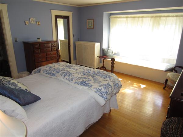 194 Warwick Road Melrose, MA 02176 - Photo 16 of 30 Gallery Image 16