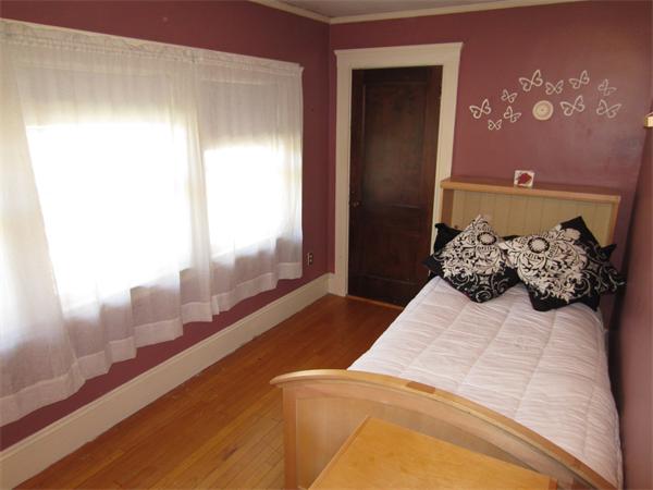 194 Warwick Road Melrose, MA 02176 - Photo 18 of 30 Gallery Image 18