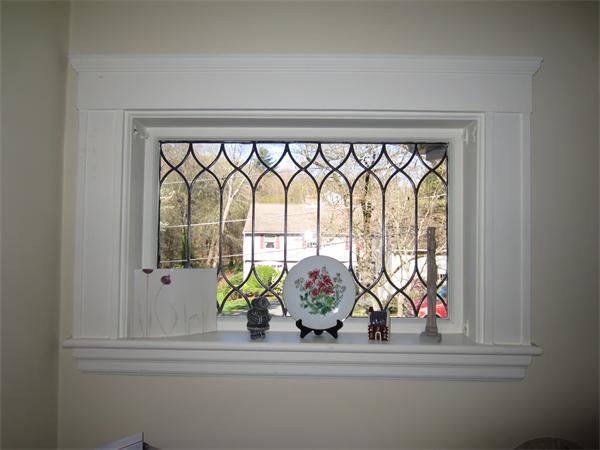 194 Warwick Road Melrose, MA 02176 - Photo 4 of 30 Gallery Image 4