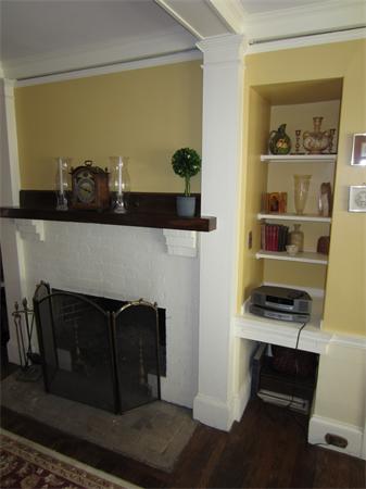 194 Warwick Road Melrose, MA 02176 - Photo 8 of 30 Gallery Image 8
