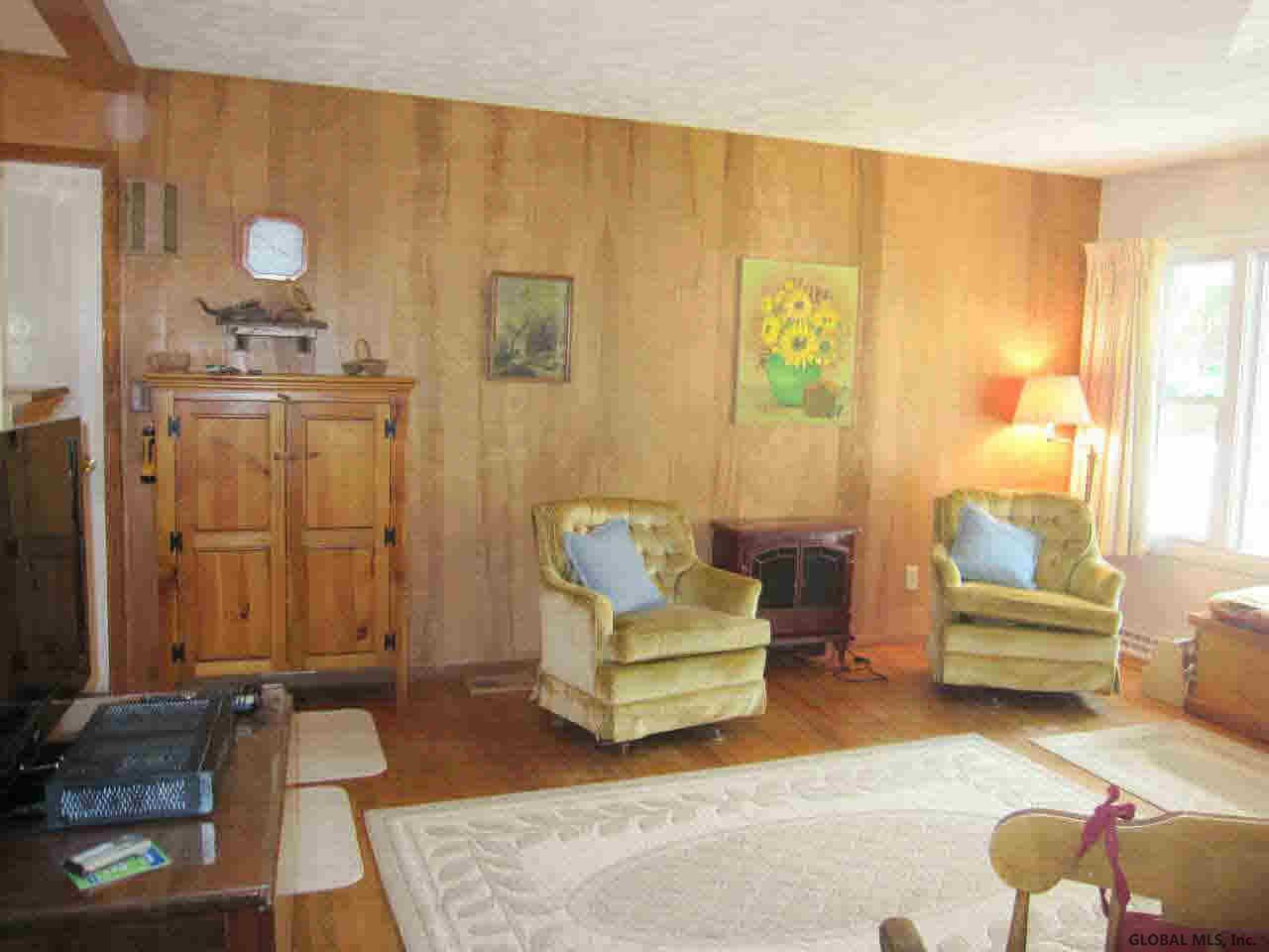 11 Country Colony Road Queensbury, NY 12804 - Photo 15 of 29 Photo 15