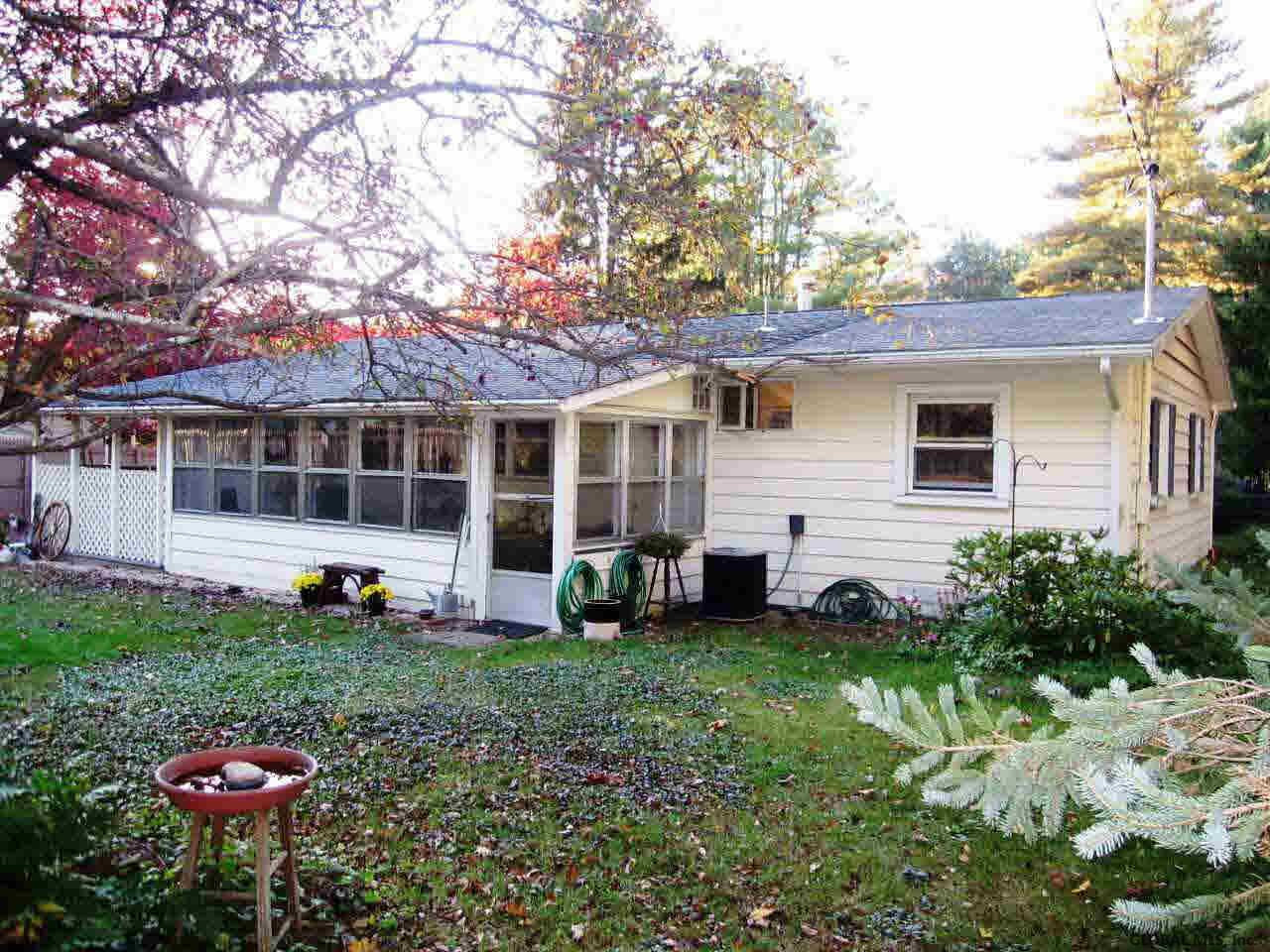 11 Country Colony Road Queensbury, NY 12804 - Photo 5 of 29 Photo 5