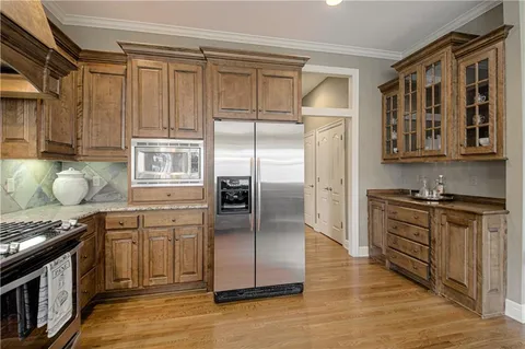 $674,900 | 5402 West 141st Terrace, Leawood, KS 66224