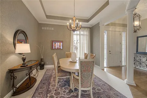 $674,900 | 5402 West 141st Terrace, Leawood, KS 66224