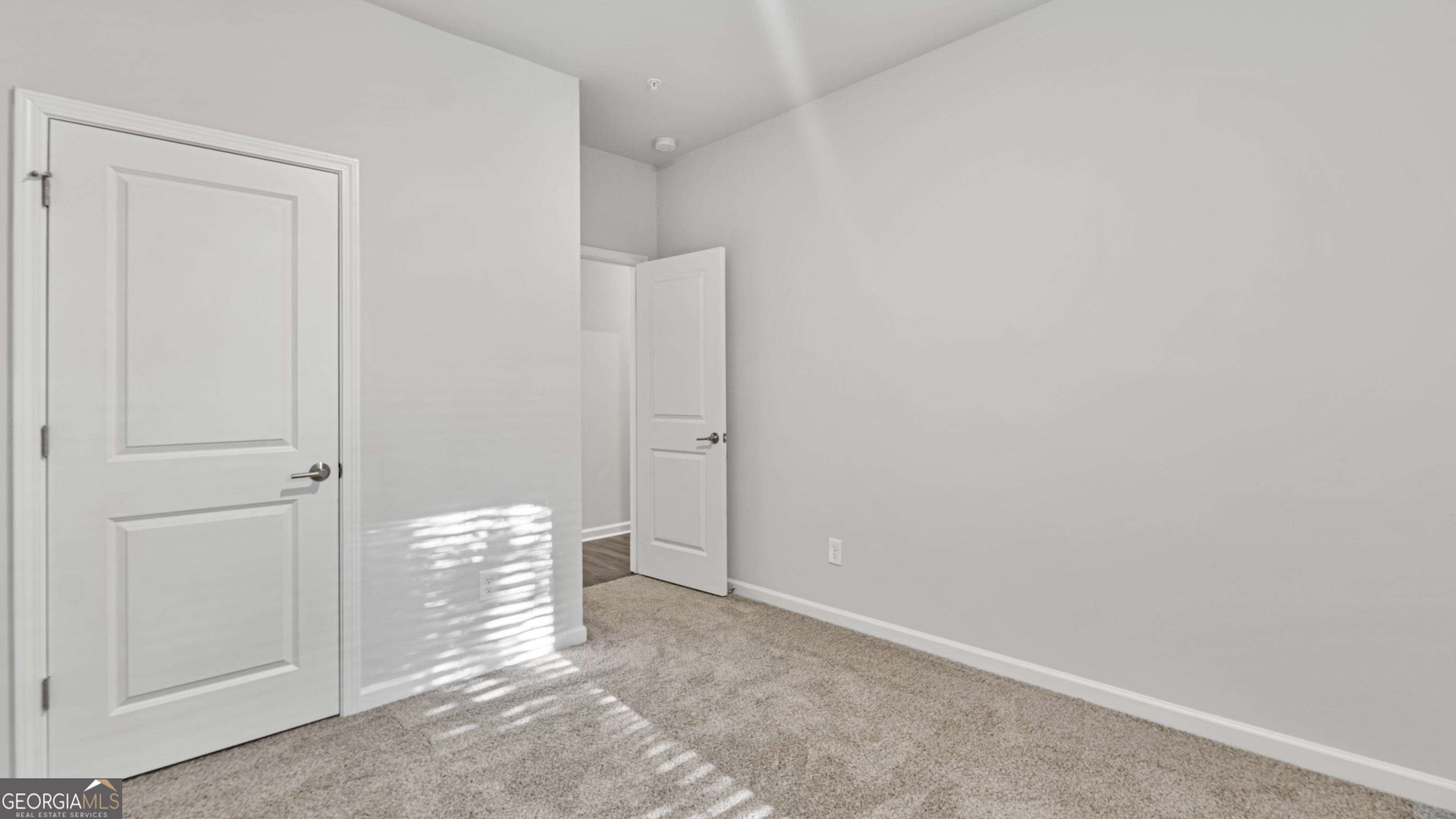 2594 Mills Commons Drive Decatur, GA 30034 - Photo 7 of 10 a view of room