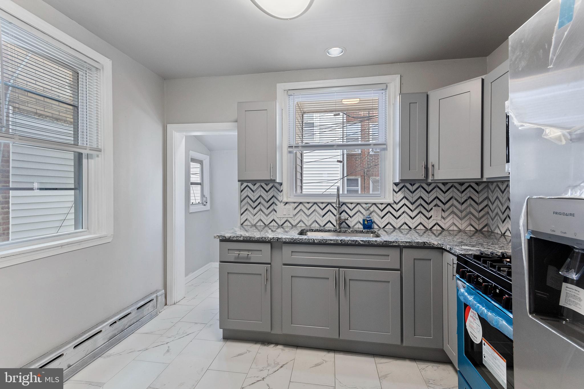 7252 Calvin Road Upper Darby, PA 19082 - Photo 8 of 25