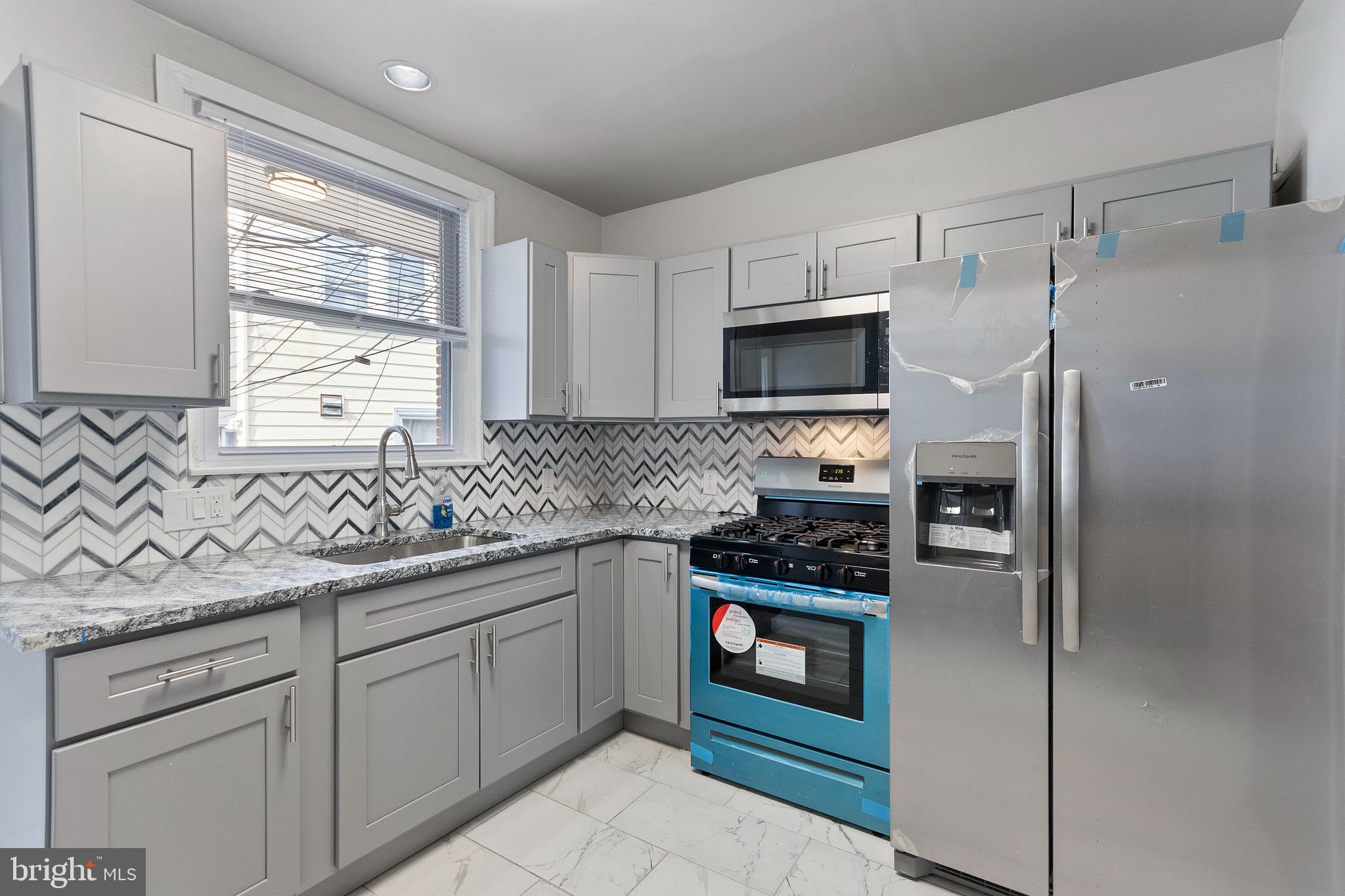 7252 Calvin Road Upper Darby, PA 19082 - Photo 9 of 25