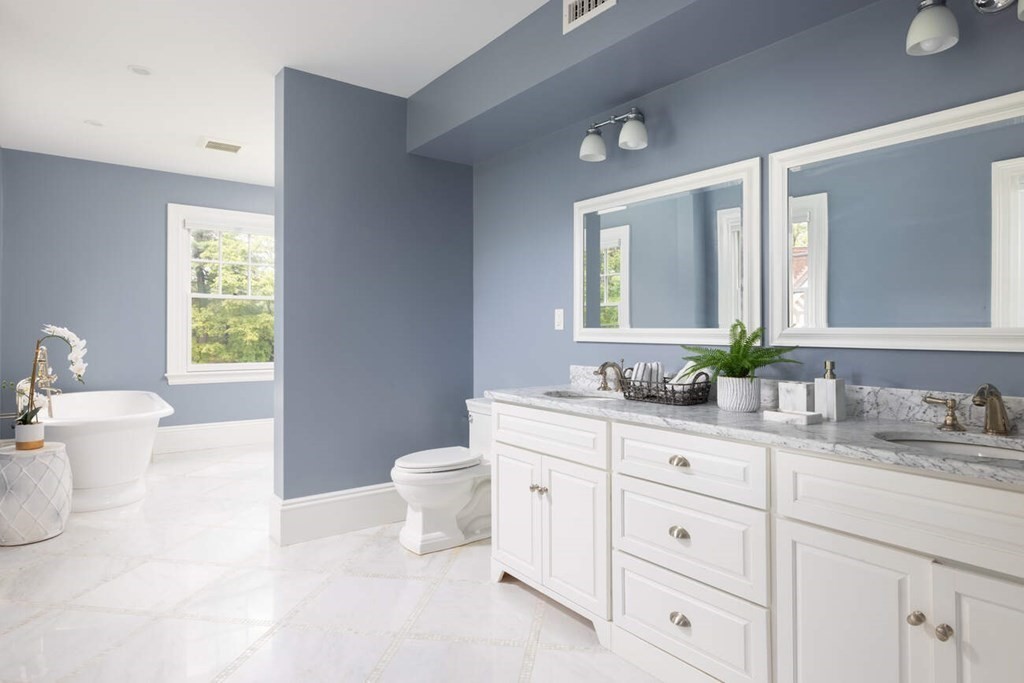 10 Burnham Road Newton, MA 02465 - Photo 16 of 21